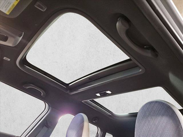 Certified 2026 MINI Cooper 4-Door Hardtop FWD image 15