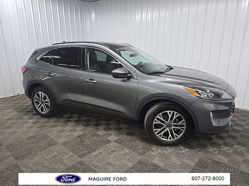 Used 2022 Ford Escape SEL image 1