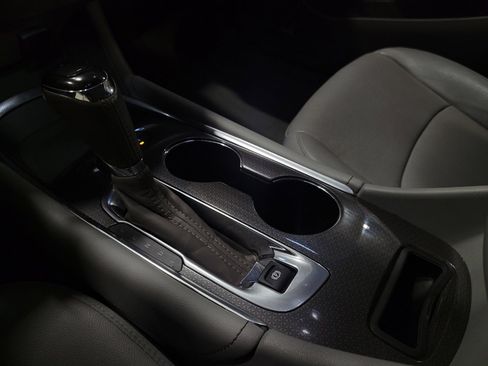 Used 2017 Chevrolet Malibu Hybrid w/ Leather Package image 26