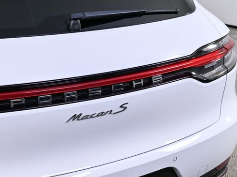 Used 2019 Porsche Macan S image 36