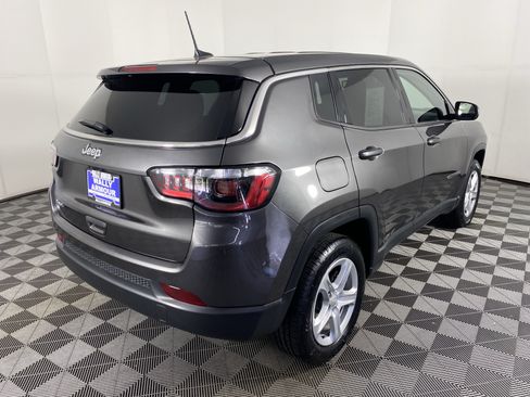 Used 2023 Jeep Compass Sport AWD/4WD image 6