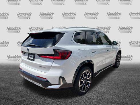 Certified 2025 BMW X1 xDrive28i AWD/4WD image 10