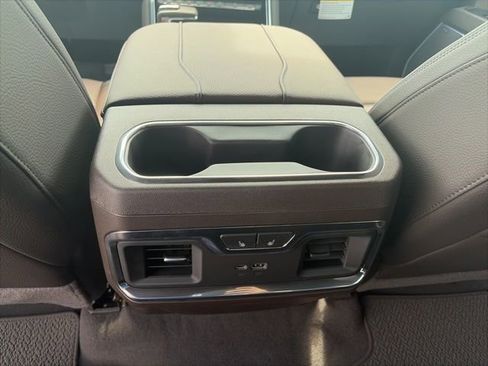 New 2026 GMC Sierra 1500 Denali w/ Denali Reserve Package AWD/4WD image 13