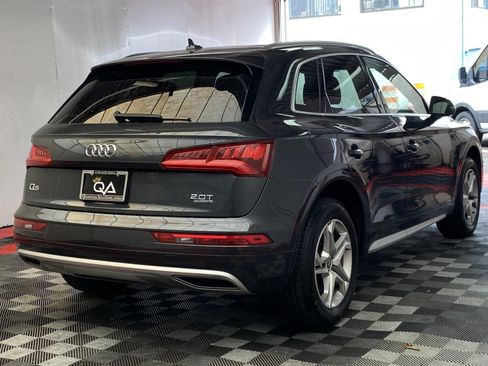 Used 2018 Audi Q5 2.0T Premium Plus w/ Premium Plus Package AWD/4WD image 6
