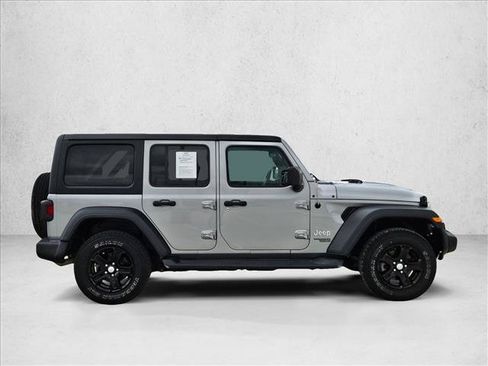 Used 2020 Jeep Wrangler Unlimited Sport S AWD/4WD image 4