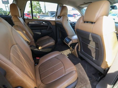 Used 2015 Buick Enclave Leather image 24
