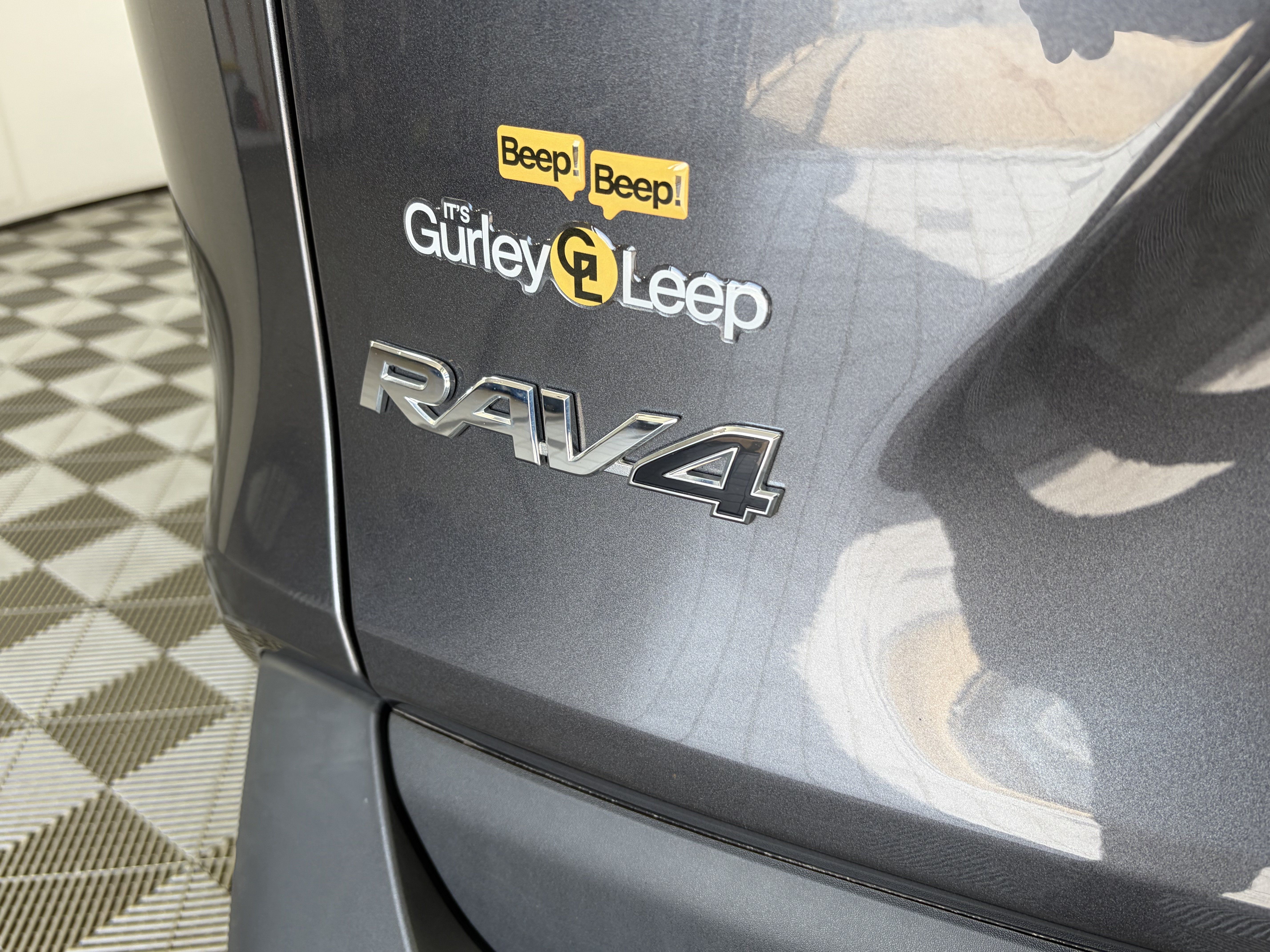 Used 2022 Toyota RAV4 XLE w/ Convenience Package AWD/4WD image 22
