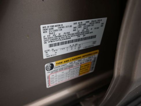 Used 2020 Ford Expedition XLT w/ Equipment Group 201A RWD image 19
