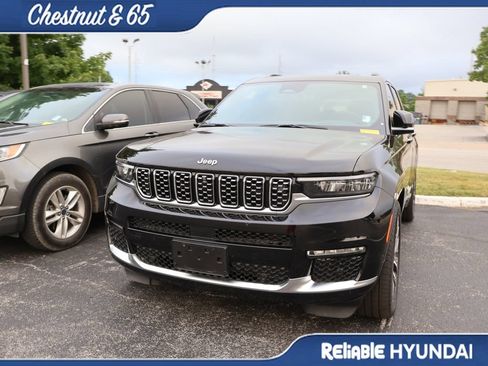 Used 2024 Jeep Grand Cherokee L Summit AWD/4WD image 8