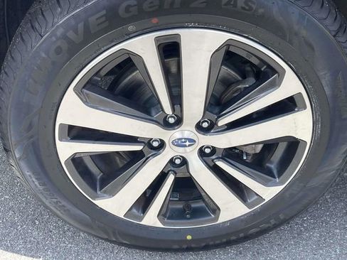 Used 2019 Subaru Outback 2.5i Limited image 6