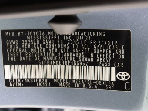 Used 2024 Toyota Corolla LE image 37