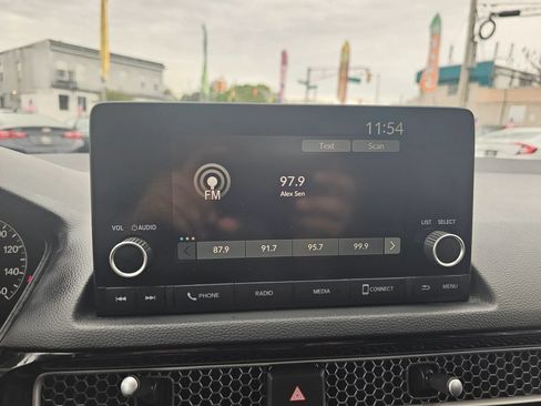 Used 2023 Honda Civic LX image 21