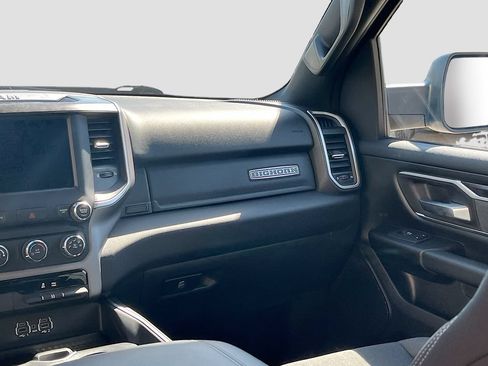 Used 2022 RAM 1500 Big Horn AWD/4WD image 22