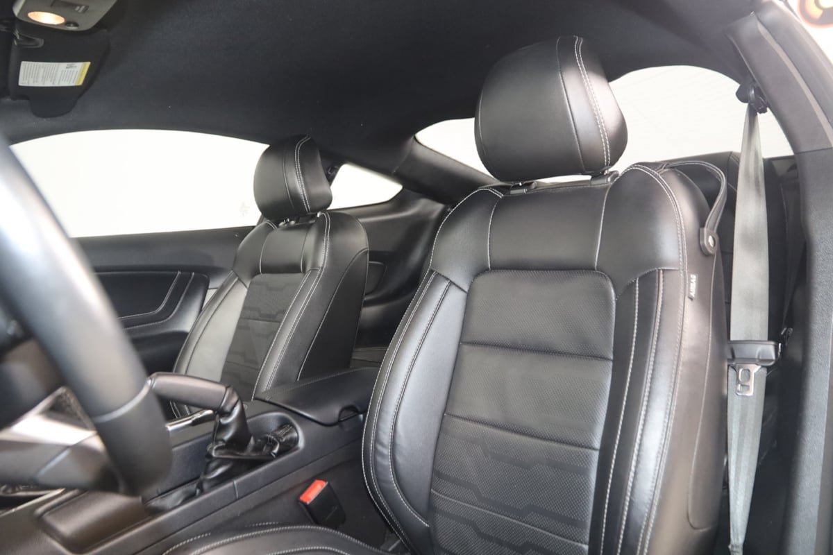 Used 2019 Ford Mustang GT Premium w/ Equipment Group 401A RWD image 51