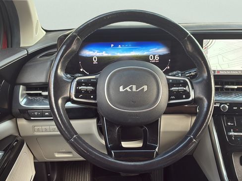 Used 2022 Kia Carnival SX Prestige FWD image 27