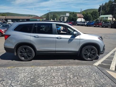 Used 2021 Honda Pilot Special Edition image 4