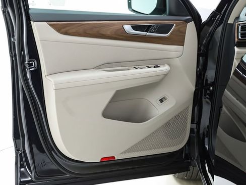 New 2026 Volkswagen Atlas SE image 57