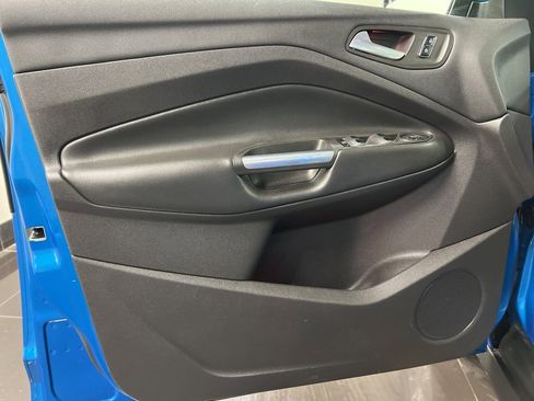 Used 2014 Ford C-MAX SEL w/ Equipment Group 302A image 30