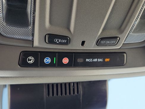 Used 2024 Chevrolet Silverado 2500 LT w/ Convenience Package AWD/4WD image 16