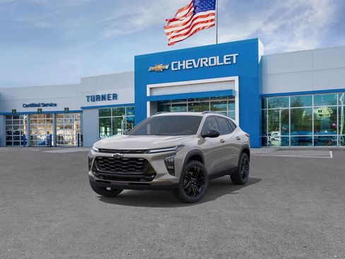 New 2026 Chevrolet Trax ACTIV w/ Sunroof Package FWD image 8