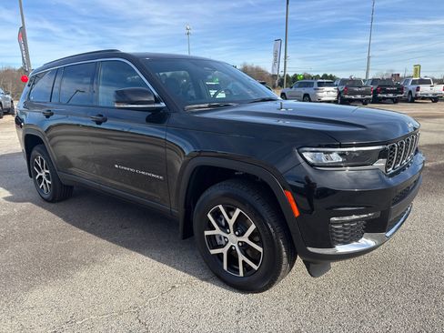 New 2025 Jeep Grand Cherokee L Limited w/ MOPAR Finishing Package image 3
