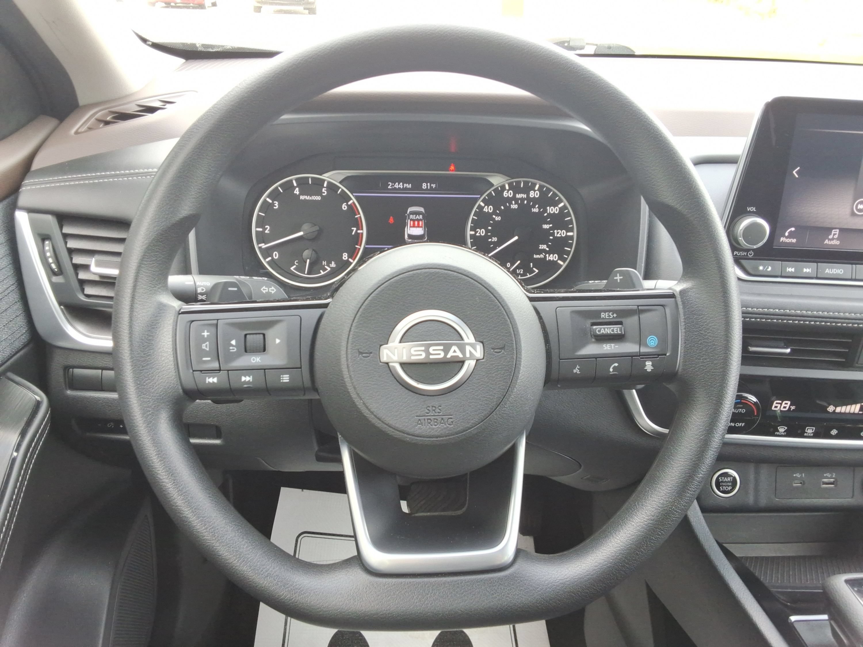 Used 2023 Nissan Rogue SV AWD/4WD image 4