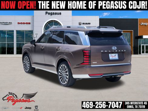 Used 2026 Hyundai Palisade Calligraphy AWD/4WD image 4