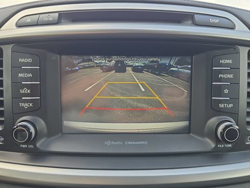 Used 2019 Kia Sorento FWD w/ LX Convenience Package image 18