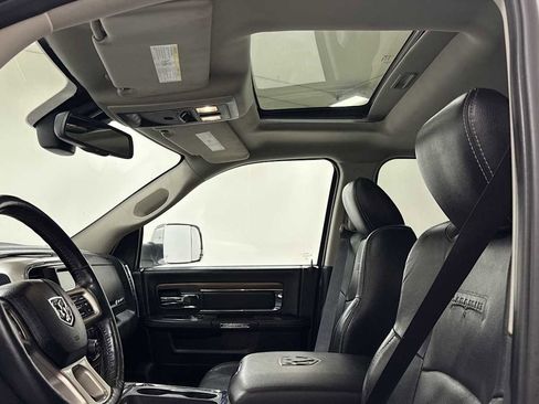 Used 2016 RAM 1500 Laramie w/ Convenience Group image 24