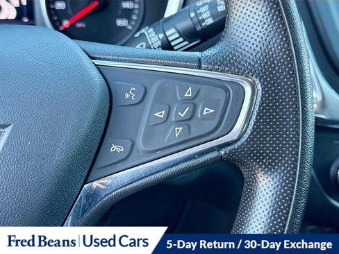 Used 2020 Chevrolet Equinox LT image 36