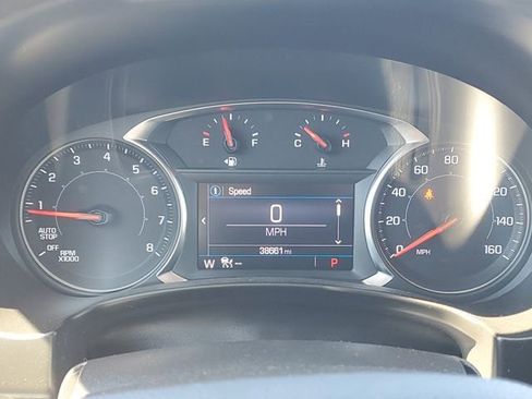 Used 2023 GMC Terrain SLE w/ Driver Convenience Package AWD/4WD image 12