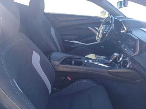 Used 2020 Chevrolet Camaro LT w/ RS Package image 16