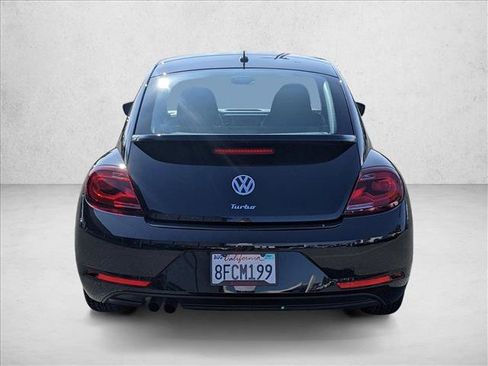 Used 2018 Volkswagen Beetle 2.0T Coast FWD image 7