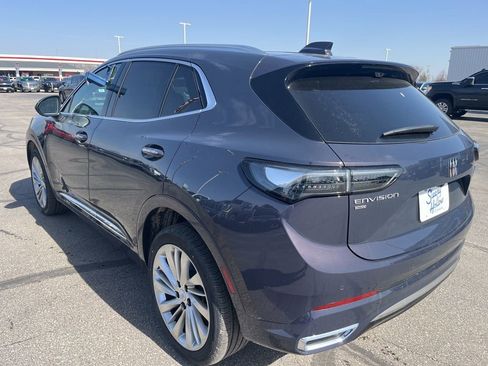 New 2026 Buick Envision Avenir image 16