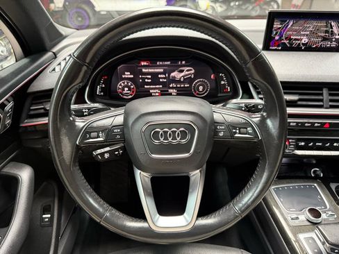 Used 2017 Audi Q7 3.0T Prestige w/ Prestige Package AWD/4WD image 12