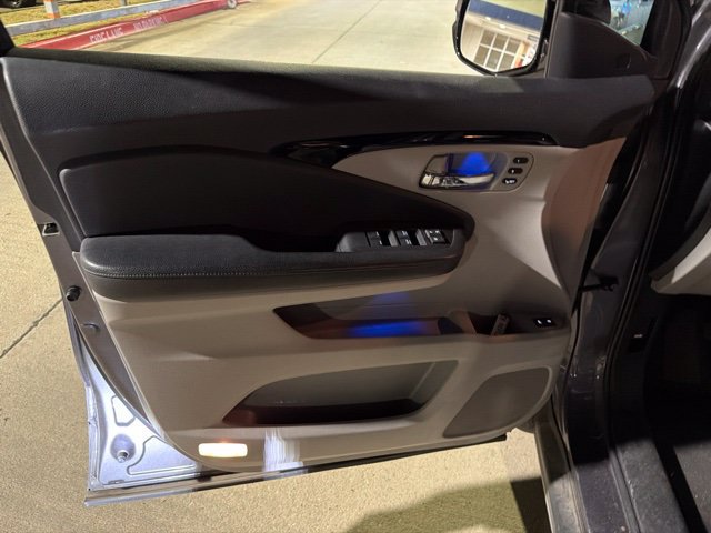 Used 2020 Honda Pilot Touring image 10
