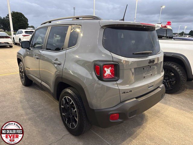 Used 2023 Jeep Renegade Latitude AWD/4WD image 6