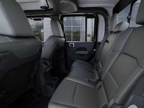 New 2026 Jeep Gladiator Mojave image 24
