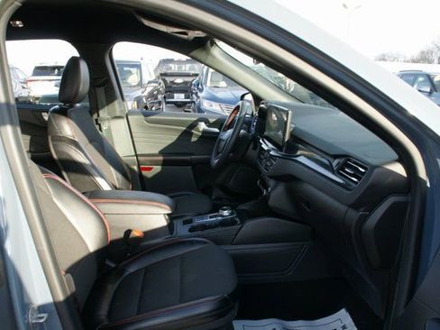 Used 2023 Ford Escape ST-Line Elite image 41