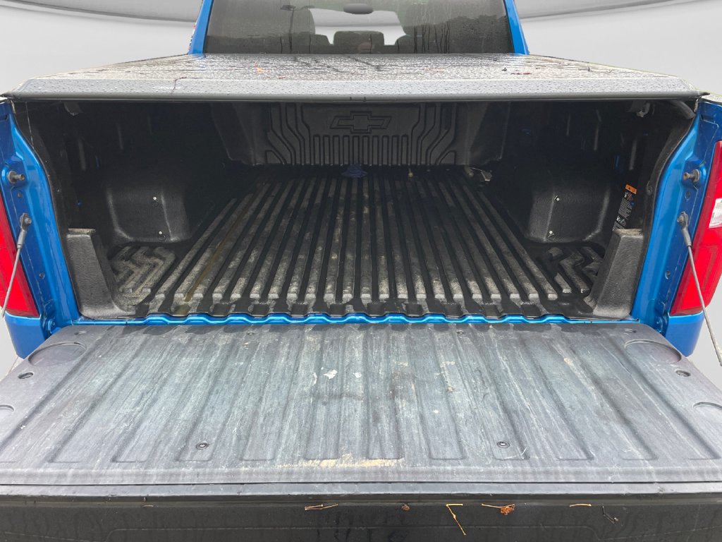 Used 2022 Chevrolet Silverado 1500 RST w/ LPO, Dark Essentials Package AWD/4WD image 15