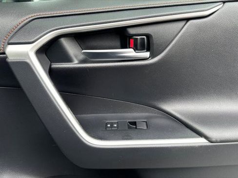 Certified 2019 Toyota RAV4 Adventure w/ Advanced Technology Package image 19