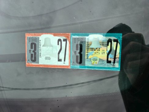 Used 2016 Chrysler 300 S w/ 300S Premium Group image 9