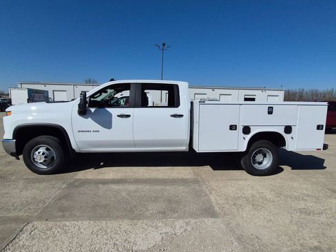 New 2026 Chevrolet Silverado 3500 W/T w/ WT Convenience Package image 4