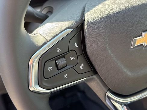 New 2026 Chevrolet Trax LT w/ Sunroof Package FWD image 27