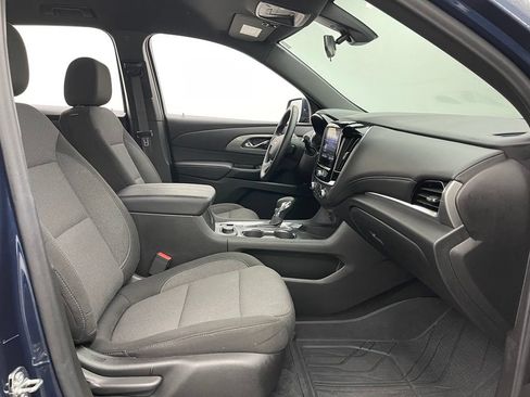 Used 2023 Chevrolet Traverse LT FWD image 32