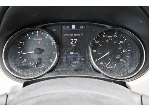 Used 2020 Nissan Rogue Sport SL w/ Premium Package FWD image 13