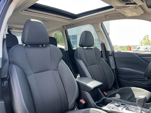 Used 2022 Subaru Forester Premium w/ Popular Package #1 AWD/4WD image 16