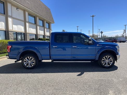 Used 2017 Ford F150 XLT w/ Equipment Group 302A Luxury AWD/4WD image 2