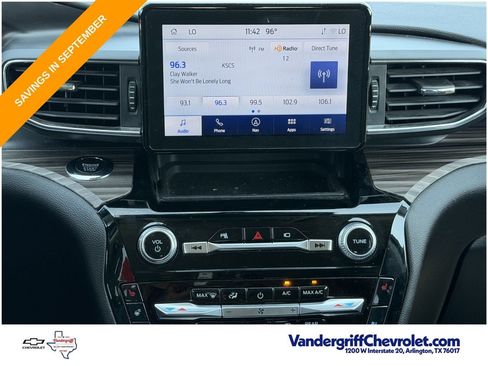 Used 2022 Ford Explorer Limited w/ Equipment Group 301A RWD image 16