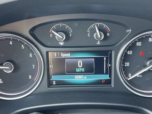 Used 2019 Buick Enclave Essence AWD/4WD image 26